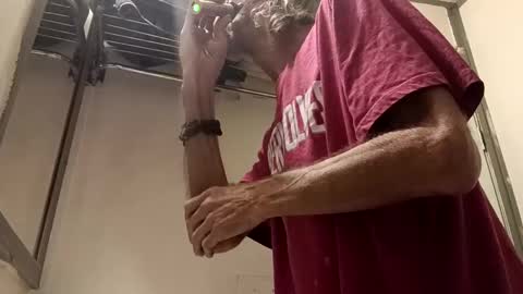 Snapshot of williamgrantham555 chatting on November 2, 9:55 am williamgrantham555 online show from November 2, 9:55 am