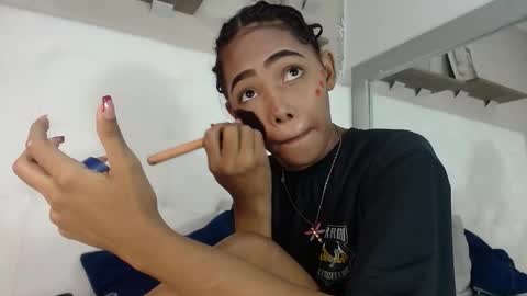 Snapshot of willow_smitt_ chatting on November 7, 1:33 pm luna online show from November 7, 1:33 pm