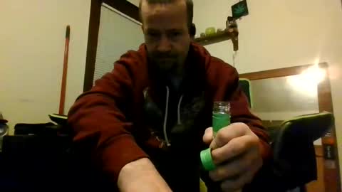 willydogg83 online show from April 19, 8:13 am