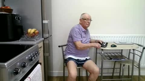 windy19391a online show from February 10, 11:25 am