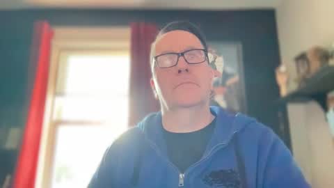 Snapshot of wintyr chatting on March 11, 9:48 pm wintyr online show from March 11, 9:48 pm