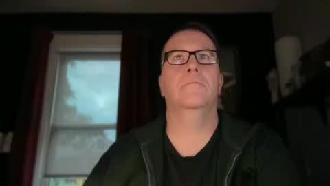 Snapshot of wintyr chatting on October 13, 10:32 pm wintyr online show from October 13, 10:32 pm