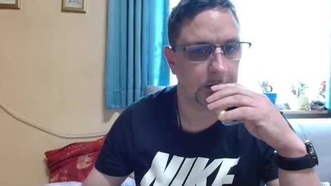 Dirty online show from May 8, 12:43 pm