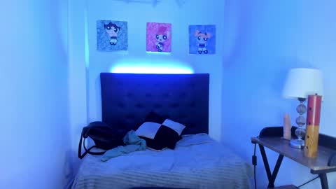 Snapshot of wiz_maleja chatting on December 27, 1:50 pm MALEJA online show from December 27, 1:50 pm