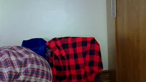 Snapshot of wizzia_khalifa chatting on January 6, 2:36 pm girlie o online show from January 6, 2:36 pm