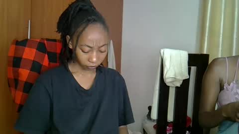 Snapshot of wizzia_khalifa chatting on February 7, 9:48 pm girlie o online show from February 7, 9:48 pm