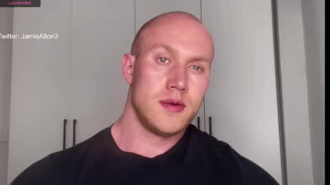 Wlademar online show from April 2, 2:42 am