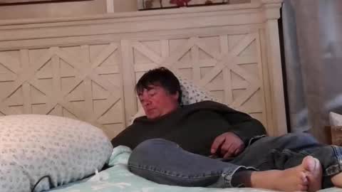 wldlife online show from November 12, 2:12 am