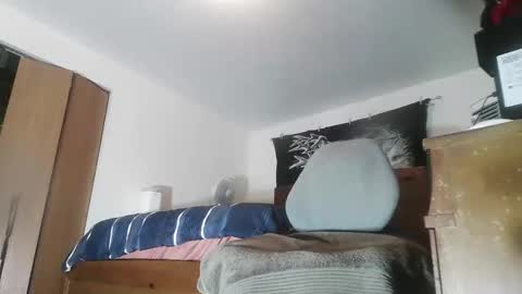 Snapshot of wolfman79 chatting on May 7, 11:15 am wolfman79 online show from May 7, 11:15 am