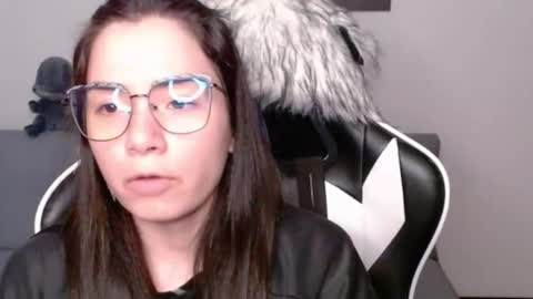 Alex online show from November 26, 2:23 am