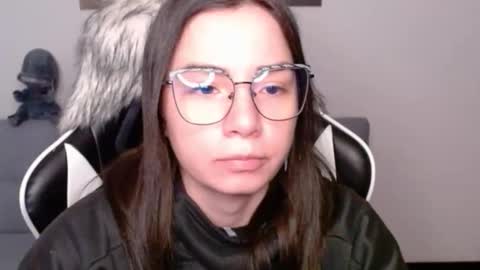 Alex online show from January 7, 3:09 am