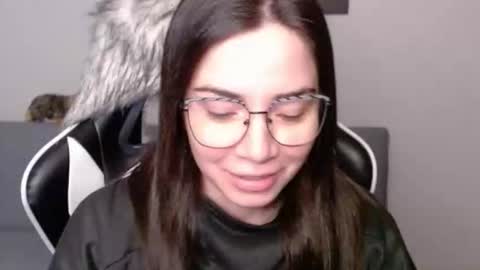 Alex online show from February 5, 2:16 am