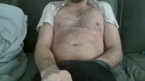 Snapshot of wolverine82c chatting on February 12, 2:43 pm wolverine82c online show from February 12, 2:43 pm