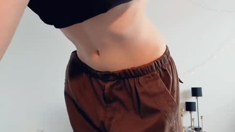 Stia online show from April 12, 3:06 pm