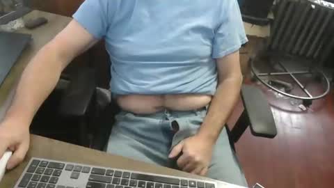 woodworker6473 online show from March 5, 4:25 pm