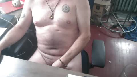 Snapshot of woodworker6473 chatting on July 11, 1:47 pm woodworker6473 online show from July 11, 1:47 pm