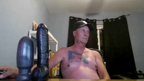 Snapshot of woody1nut chatting on June 7, 5:33 am Woody online show from June 7, 5:33 am