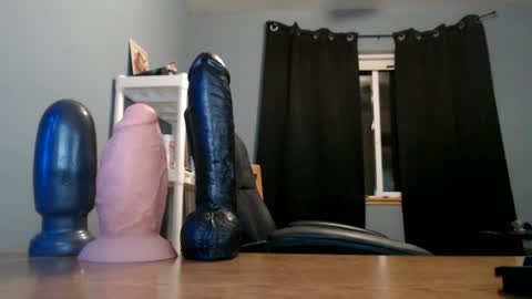 Snapshot of woody1nut chatting on July 7, 3:20 am Woody online show from July 7, 3:20 am