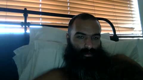 woof_wolf37 online show from October 22, 3:23 pm