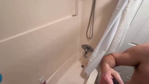 workplace_proximity_associate online show from March 17, 9:40 pm