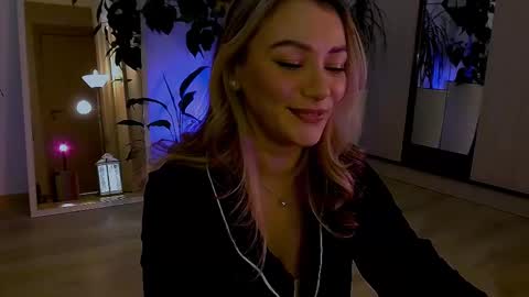 Snapshot of worldsbaby chatting on February 3, 8:03 pm worldsbaby online show from February 3, 8:03 pm