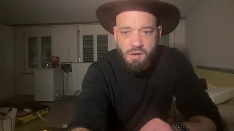 Snapshot of worldscitizen chatting on January 14, 7:43 pm worldscitizen online show from January 14, 7:43 pm