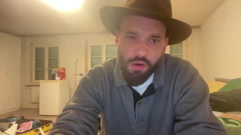 Snapshot of worldscitizen chatting on January 15, 10:24 pm worldscitizen online show from January 15, 10:24 pm