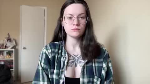 Snapshot of worship_lucina chatting on January 13, 3:26 pm Lucina online show from January 13, 3:26 pm