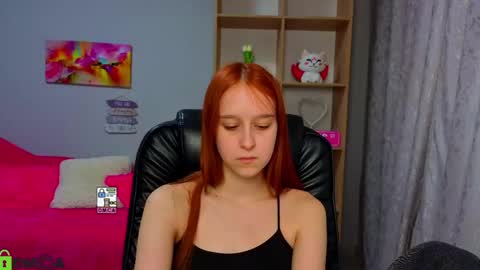 wow_emma_ online show from March 22, 1:14 pm