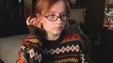 Snapshot of wow_luvng chatting on May 21, 2:35 pm Rebecy online show from May 21, 2:35 pm