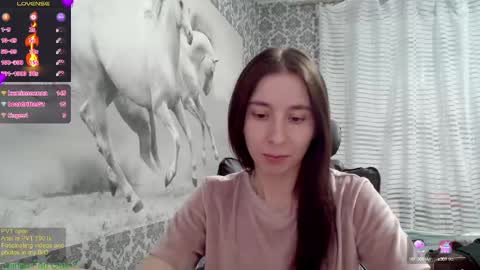 Snapshot of wow_porno_ chatting on February 17, 3:53 pm Anna  online show from February 17, 3:53 pm
