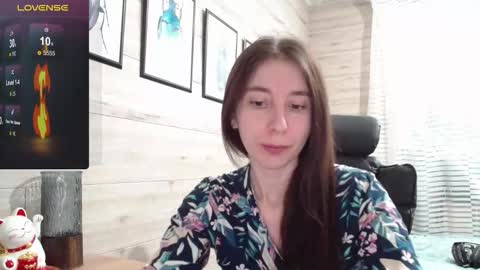 Snapshot of wow_porno_ chatting on September 23, 7:44 am Anna  online show from September 23, 7:44 am