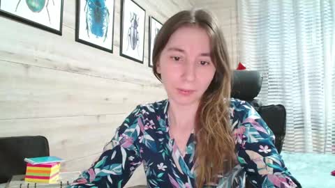 Anna  online show from May 26, 4:58 pm