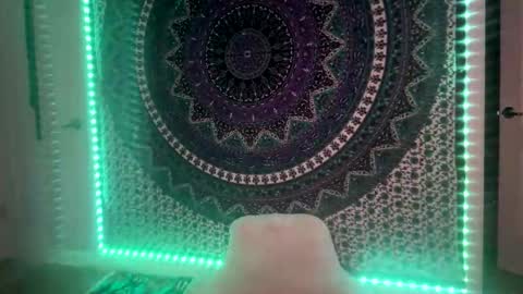 wpiazpea online show from May 13, 4:32 am