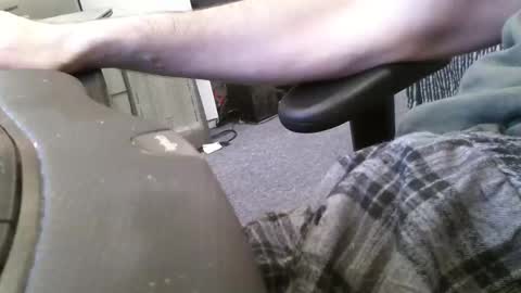 Snapshot of wrangleat0r chatting on December 30, 2:53 am wrangleat0r online show from December 30, 2:53 am