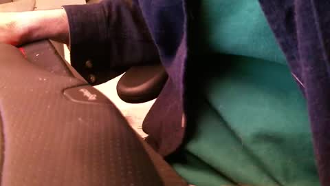 Snapshot of wrangleat0r chatting on February 16, 2:31 am wrangleat0r online show from February 16, 2:31 am