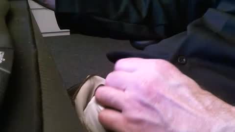 wrangleat0r online show from December 4, 1:48 am