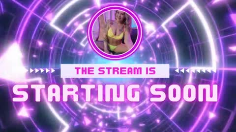 Snapshot of wrenn_mitch chatting on April 25, 8:17 pm Wrenn Divine online show from April 25, 8:17 pm