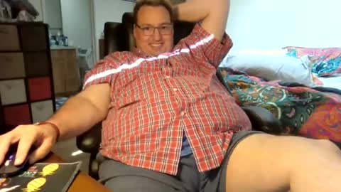 Snapshot of wrensworldx chatting on July 6, 12:40 am Wren VX online show from July 6, 12:40 am