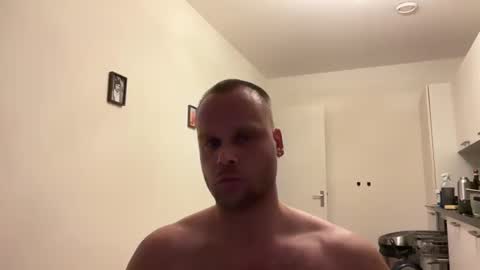 Snapshot of wsvogel chatting on January 24, 7:39 pm joejoe online show from January 24, 7:39 pm