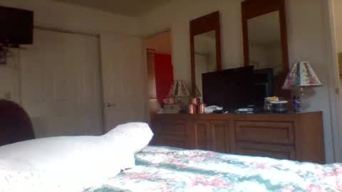 Snapshot of wvmountainlover chatting on July 10, 7:38 pm wvmountainlover online show from July 10, 7:38 pm