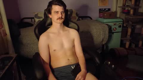 Wyatt online show from November 21, 1:04 am