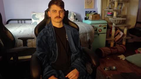 Wyatt online show from November 28, 7:38 pm