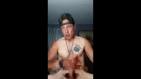 Snapshot of wyomingcowboy9in chatting on May 14, 12:45 pm wyomingcowboy9in online show from May 14, 12:45 pm