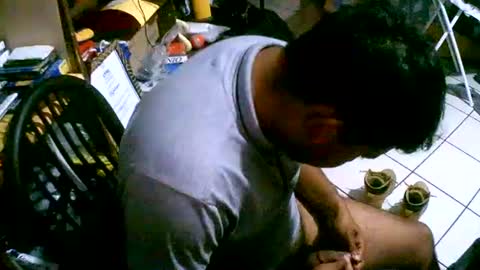Snapshot of x0stevens0x chatting on August 2, 6:06 pm Steven online show from August 2, 6:06 pm