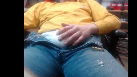 Snapshot of x7333 chatting on February 11, 3:11 am x7333 online show from February 11, 3:11 am