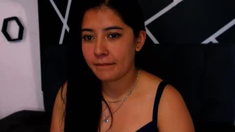 Snapshot of x_adeline_ chatting on October 29, 3:36 pm Adeline online show from October 29, 3:36 pm