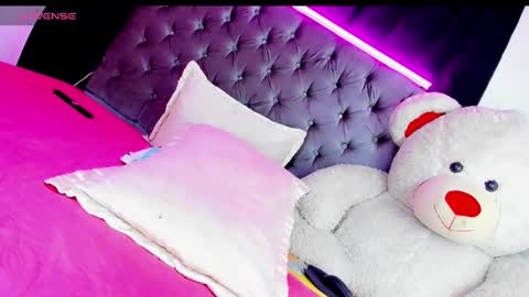 Maria Juliana online show from December 21, 12:49 pm