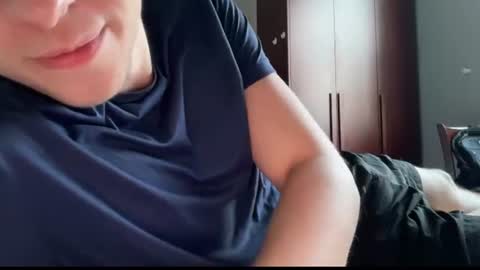 Snapshot of x_nile chatting on June 17, 11:01 am Nile online show from June 17, 11:01 am
