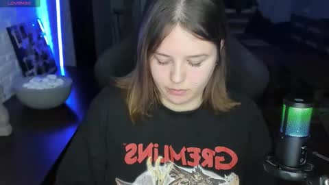 LOVE NERDS ONLY online show from September 22, 2:35 am